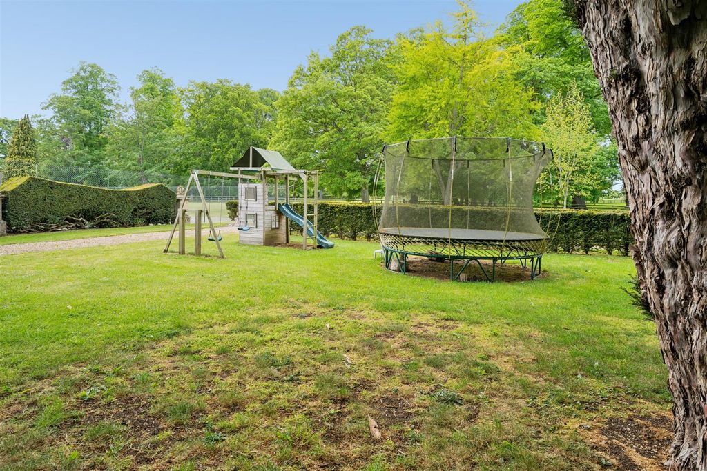 Additional image 31 of 2 bed flat for saleGayhurst, Newport Pagnell MK16