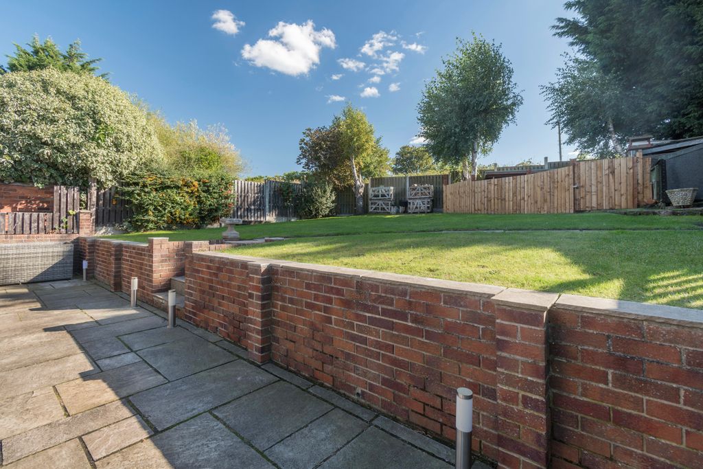 Additional image 22 of 4 bed detached house for saleKnottingley Road, Pontefract WF8