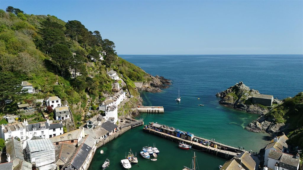 Additional image 47 of 4 bed detached house for saleThe Warren, Polperro, Looe PL13