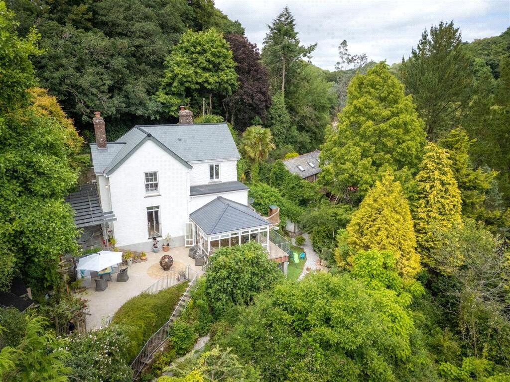 5 bed detached house for saleSt. Keyne, Liskeard, Cornwall PL14
