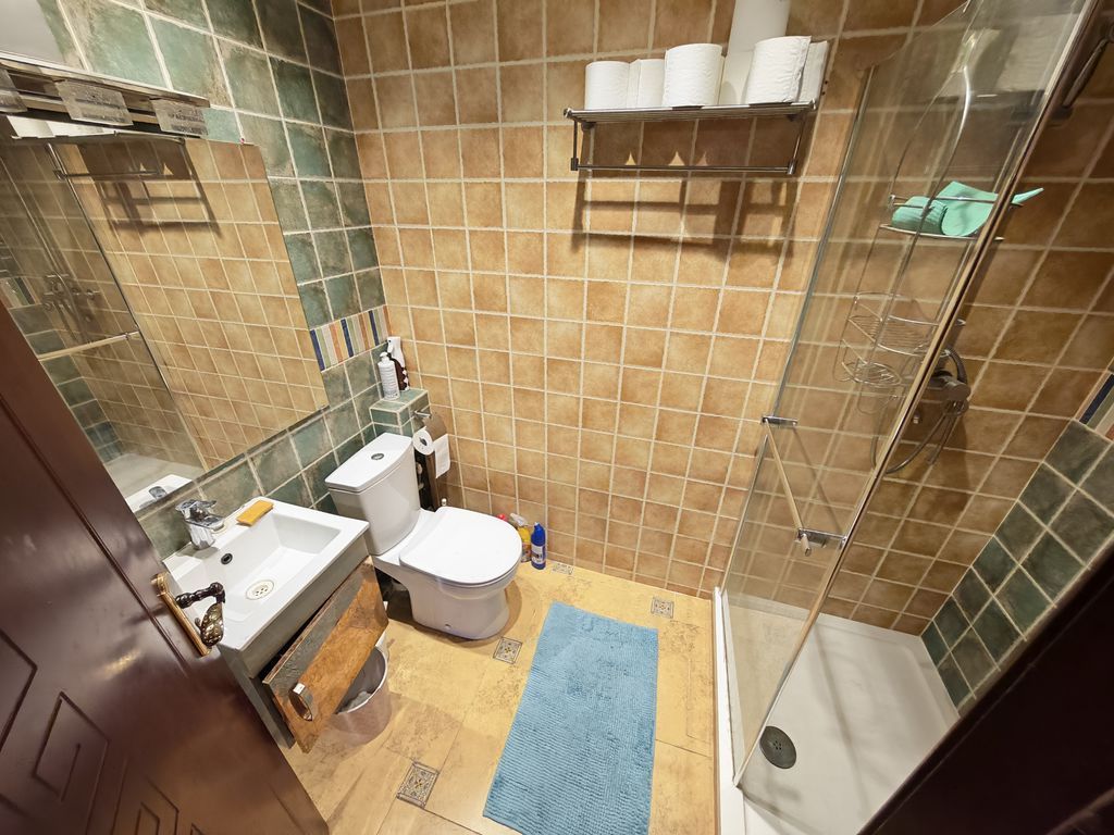 Additional image 10 of 4 bed semi-detached house for saleOld Ruislip Road, Northolt UB5