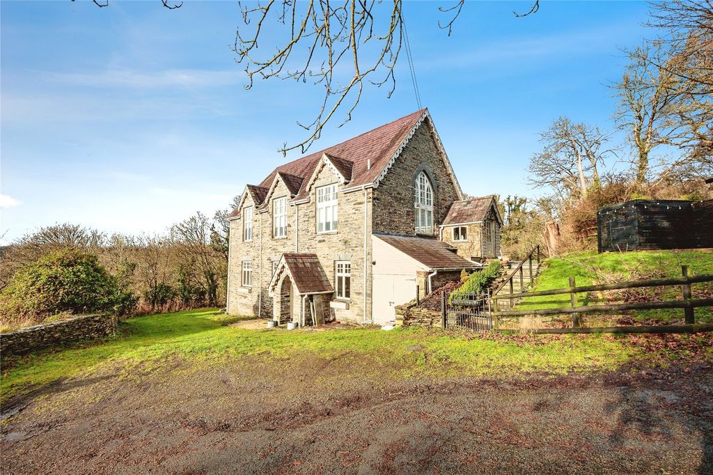 4 bed detached house for saleCenarth, Newcastle Emlyn, Carmarthenshire SA38