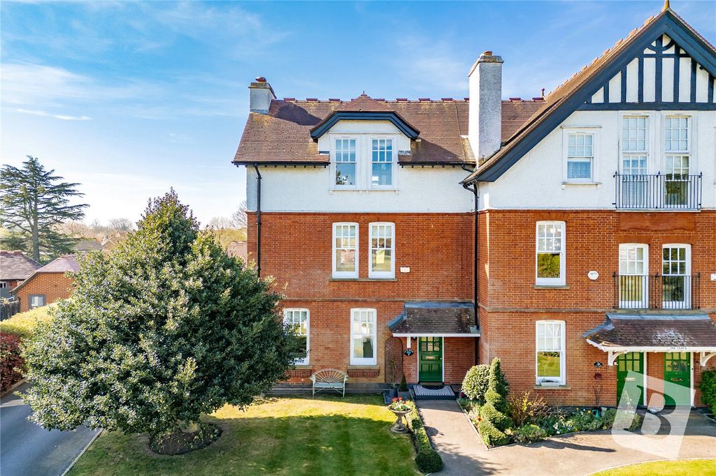 3 bed end terrace house for saleGreat Stony Park, Ongar, Essex CM5