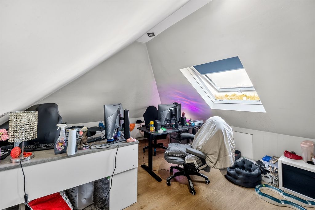 Additional image 15 of 2 bed maisonette for saleLynmouth Avenue, Morden SM4