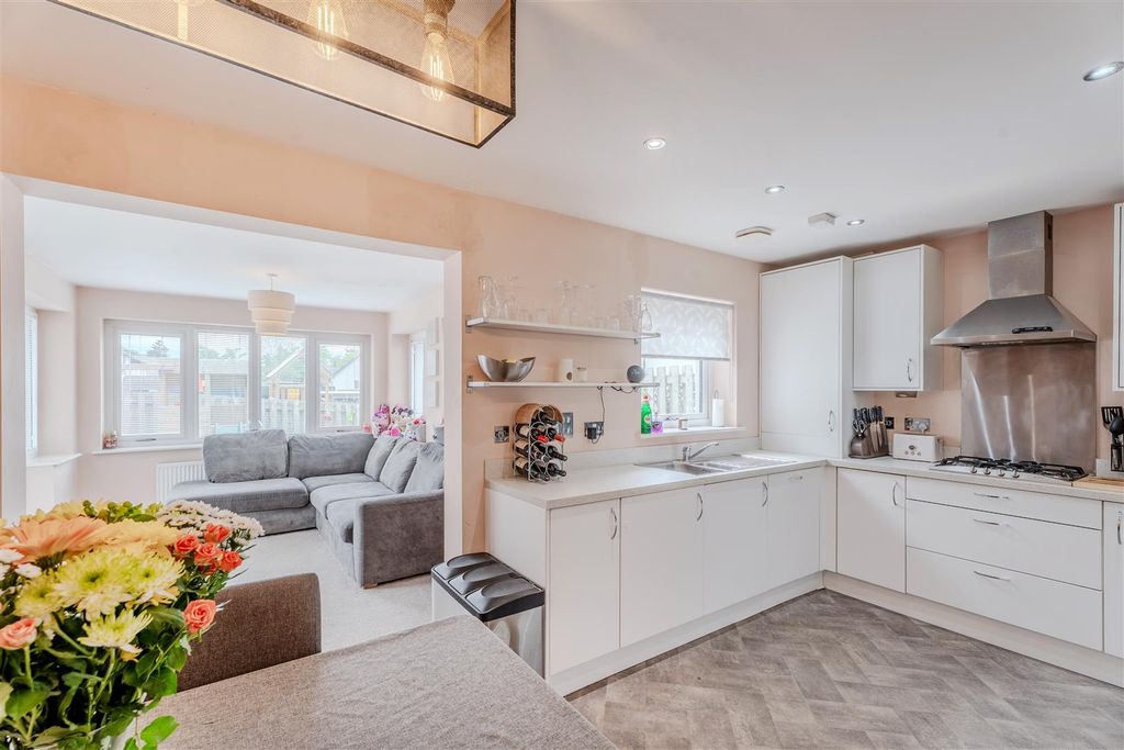 Additional image 9 of 3 bed semi-detached house for saleEagles Crescent, Motherwell ML1