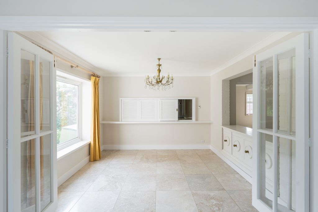 Additional image 8 of 5 bed detached house for saleQuarrywood Road, Marlow SL7