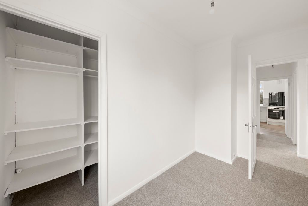 Additional image 12 of 2 bed maisonette for salePetworth Close, Northolt UB5