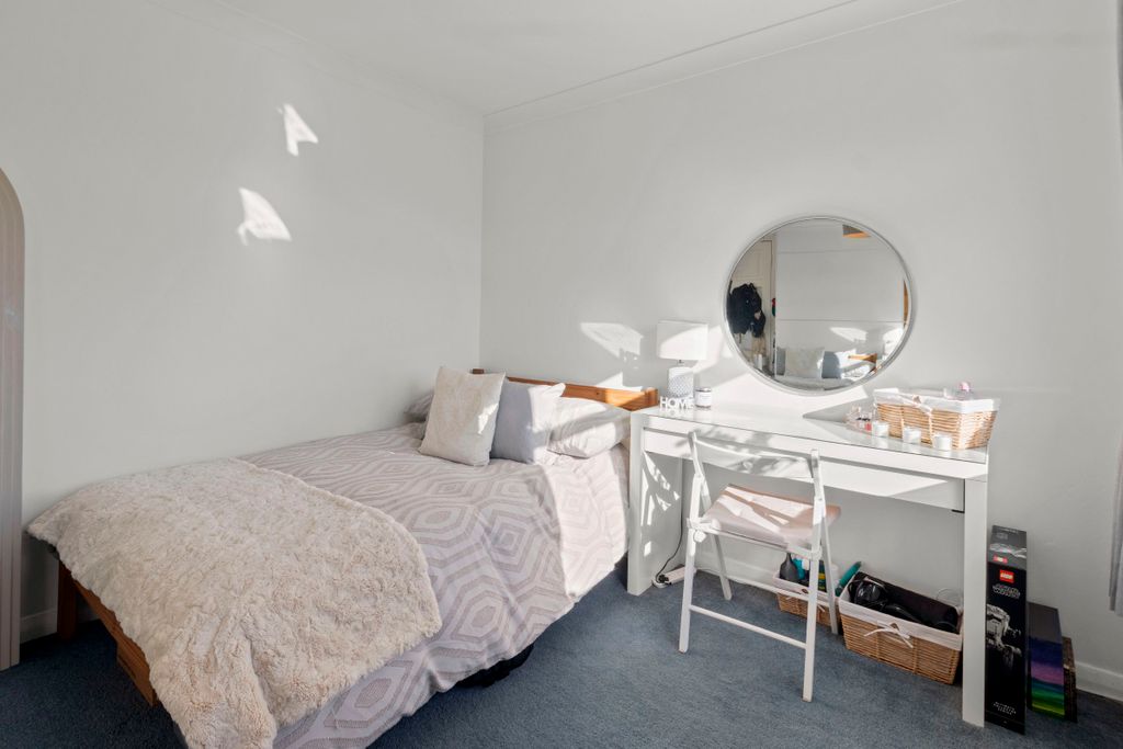 Additional image 18 of 3 bed semi-detached house for saleKings Avenue, Newhaven BN9