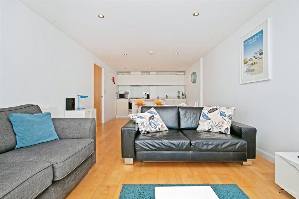 Additional image 18 of 2 bed flat for saleZinc, 2-10 Headland Road, Newquay, Cornwall TR7