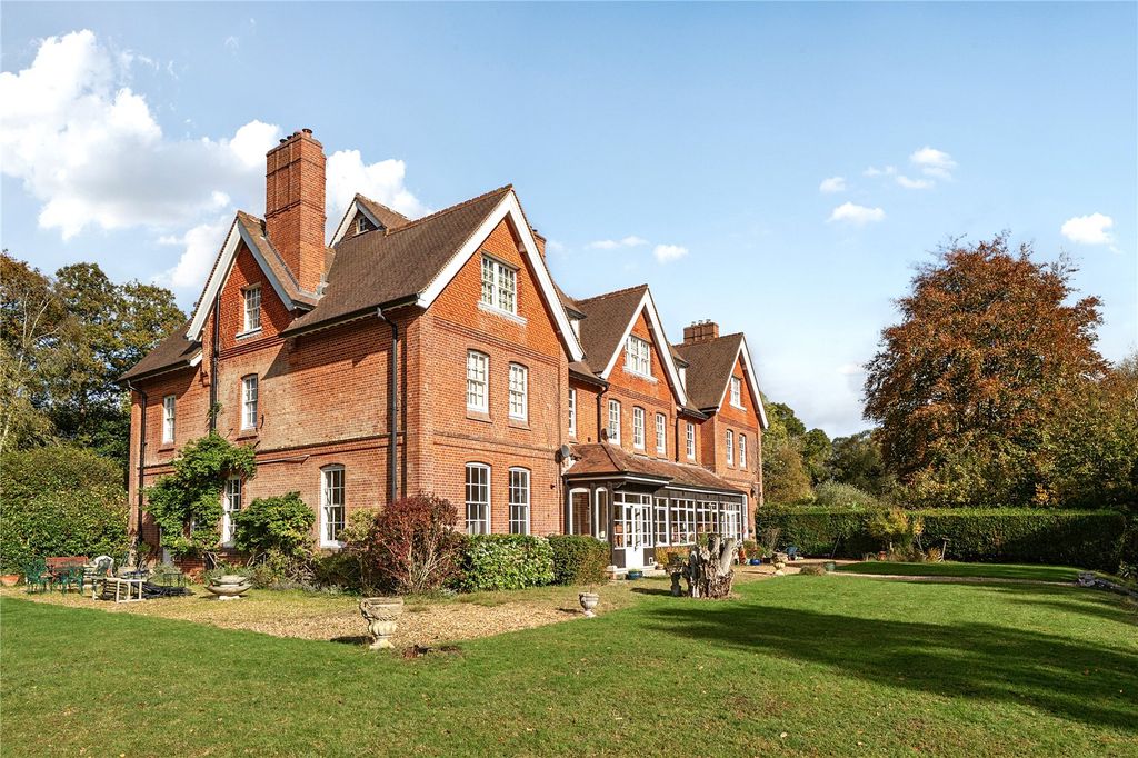 Additional image 19 of 2 bed flat for saleBrook, Lyndhurst, Hampshire SO43