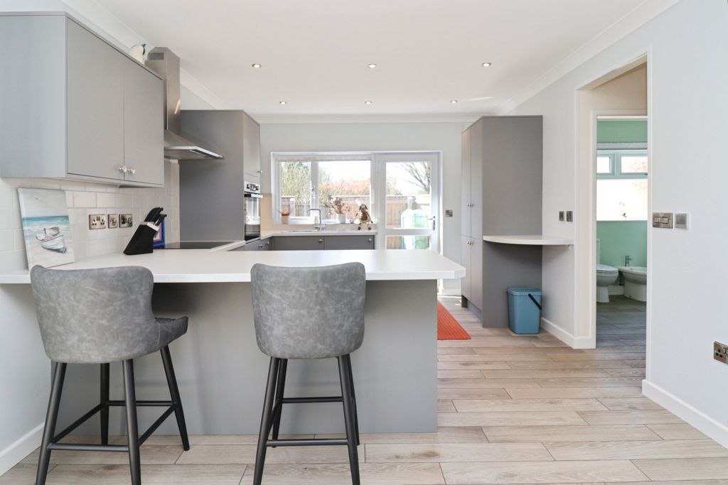 Additional image 15 of 2 bed detached bungalow for saleLegsby Road, Market Rasen LN8