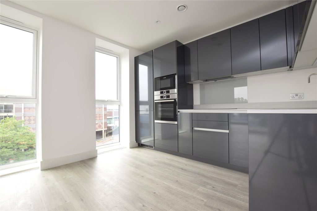 2 bed flat for saleBrunswick House, 15 Homefield Rise, Orpington BR6