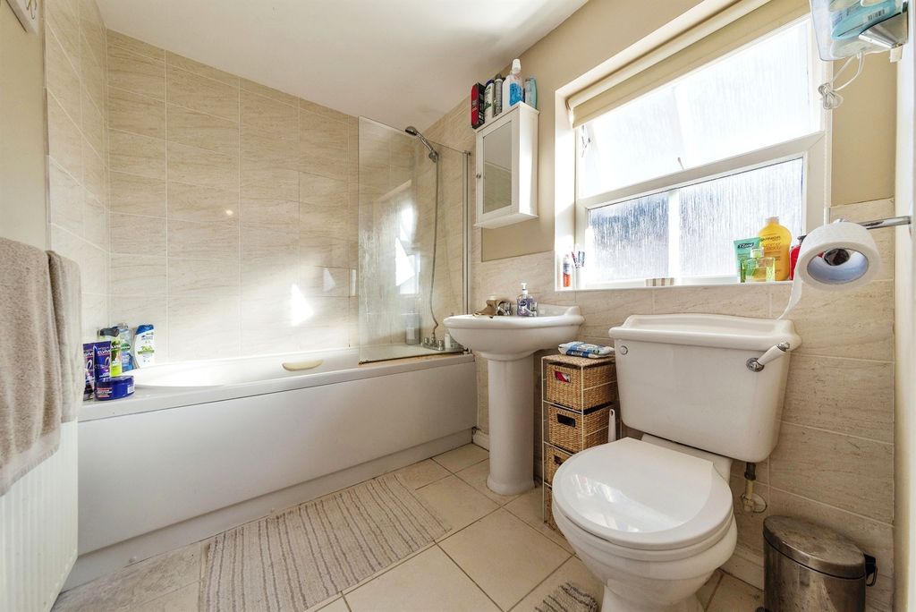 Additional image 14 of 5 bed detached house for saleHercules Drive, Newark NG24