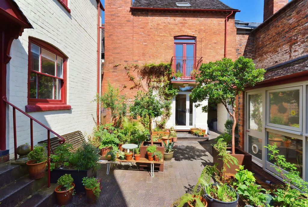Additional image 20 of 3 bed town house for saleChurch Lane, Ledbury, Herefordshire HR8