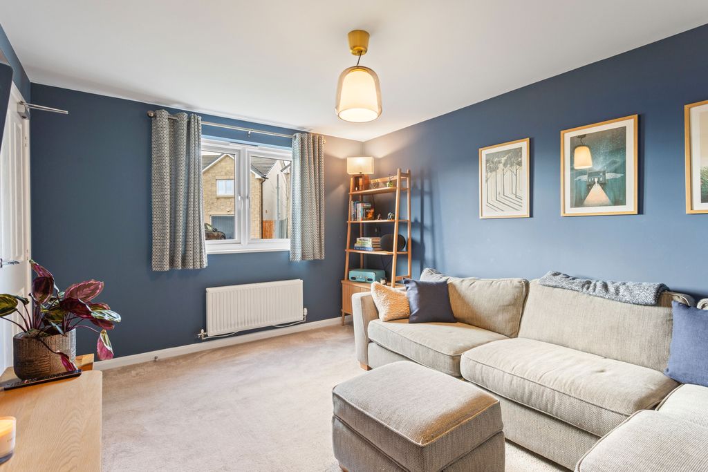 Additional image 4 of 4 bed town house for sale15 Bonaille Drive, Bilston EH25