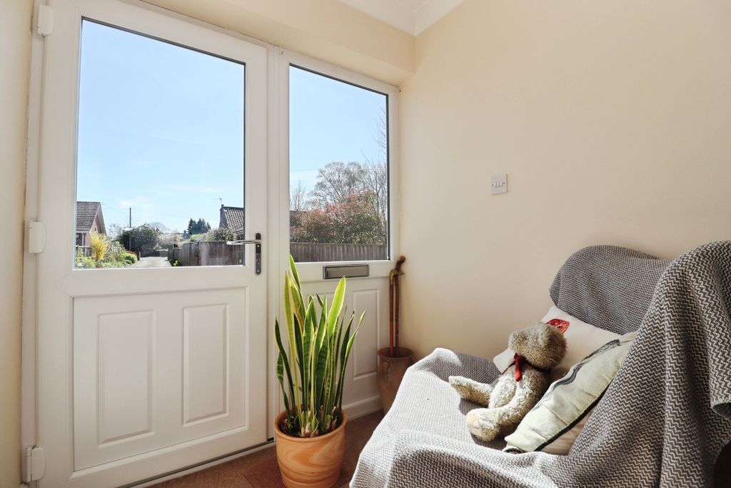 Additional image 23 of 2 bed detached bungalow for saleLegsby Road, Market Rasen LN8