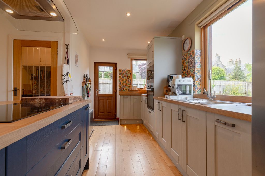 Additional image 8 of 3 bed detached house for saleMarine Road, Nairn IV12