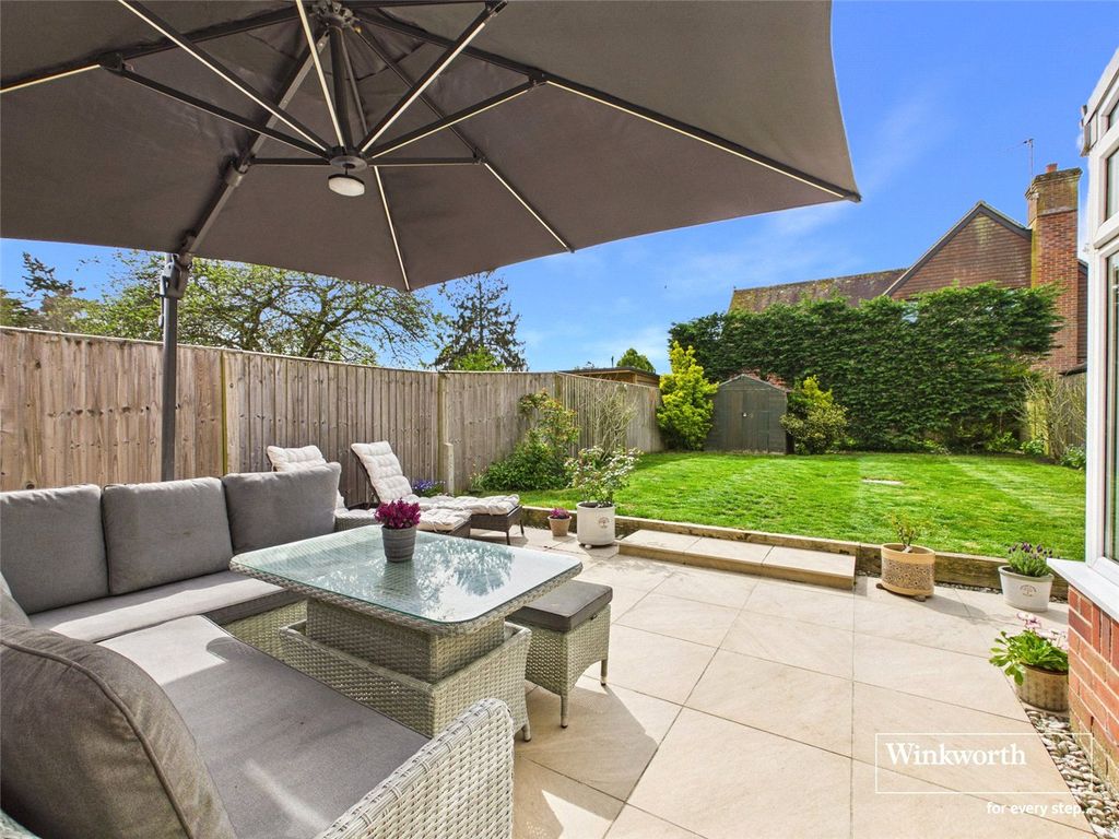 Additional image 2 of 4 bed detached house for saleEssex Street, Newbury, Berkshire RG14