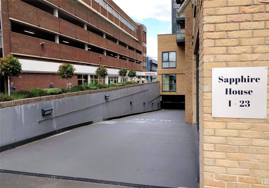 2 bed flat for saleSapphire House, 21 Homefield Rise, Orpington BR6 photo 4