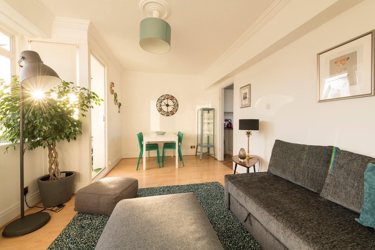 3 Bed Maisonette, De Quincey House, SW1V, N1 7GU photo 2