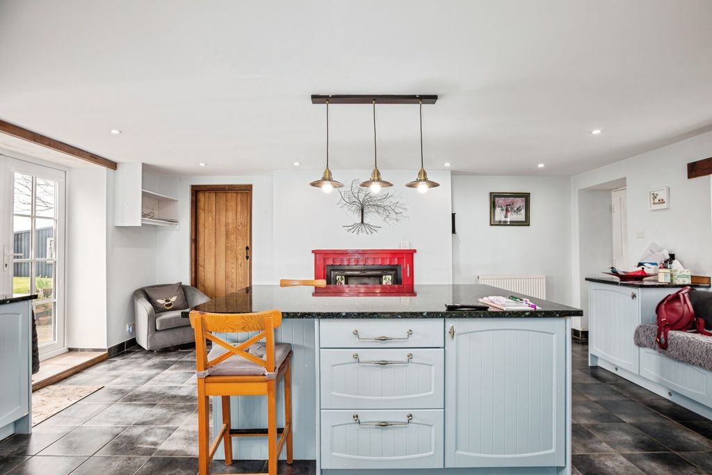Additional image 10 of 3 bed detached house for saleLlanddeusant, Llangadog, Carmarthenshire SA19