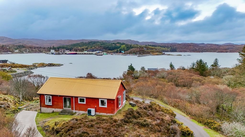 Additional image 37 of 2 bed detached bungalow for saleLochinver, Lairg IV27