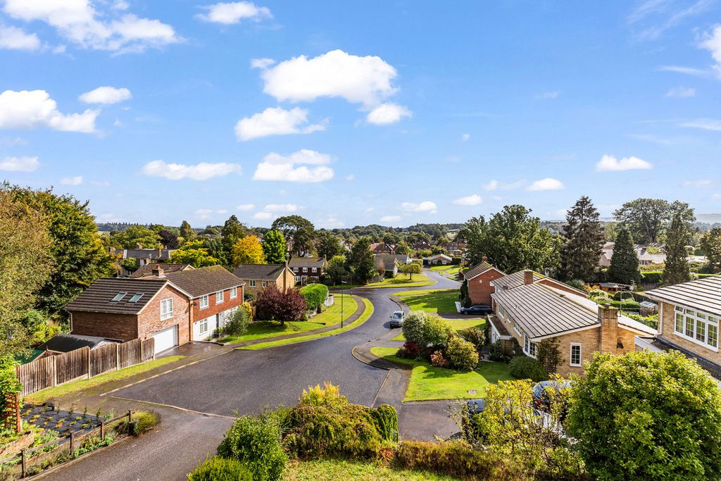 Additional image 2 of 4 bed detached house for saleGuillards Oak, Midhurst GU29