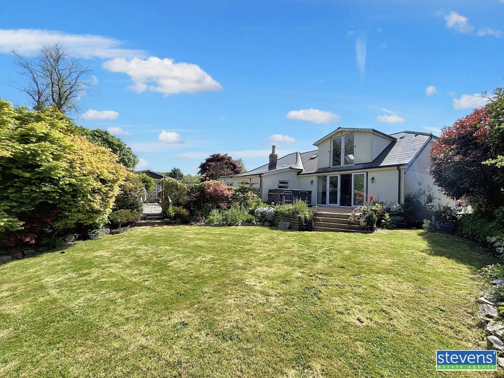 5 bed bungalow for saleNorth Road Industrial Estate, Okehampton, Devon EX20