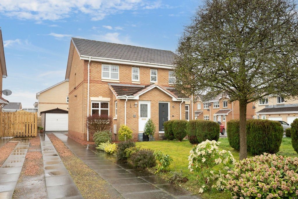 2 bed semi-detached house for saleHalket Crescent, Carronshore, Falkirk FK2