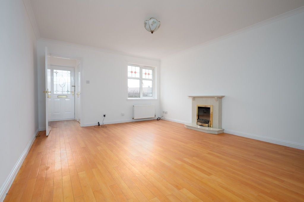 Additional image 6 of 2 bed semi-detached house for saleHalket Crescent, Carronshore, Falkirk FK2
