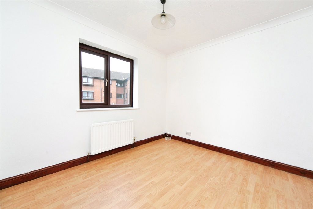 Additional image 7 of 2 bed flat for saleBeresford Road, Prenton CH43