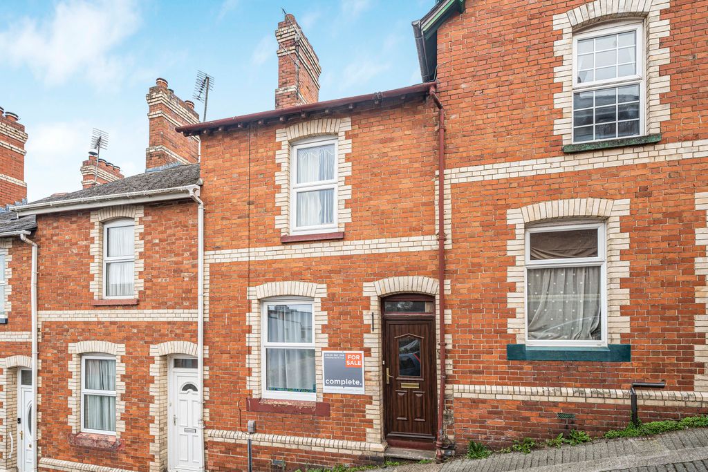 2 bed terraced house for saleWestern Road, Newton Abbot TQ12