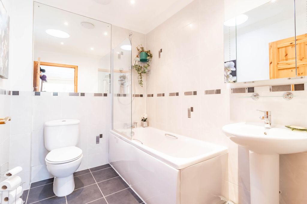 Additional image 19 of 3 bed end terrace house for saleNorth Craigo, Montrose DD10