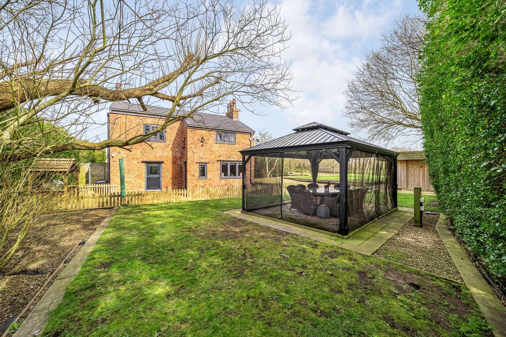 Additional image 40 of 2 bed cottage for saleCanal Cottage, Downholland, Aughton, Ormskirk L39