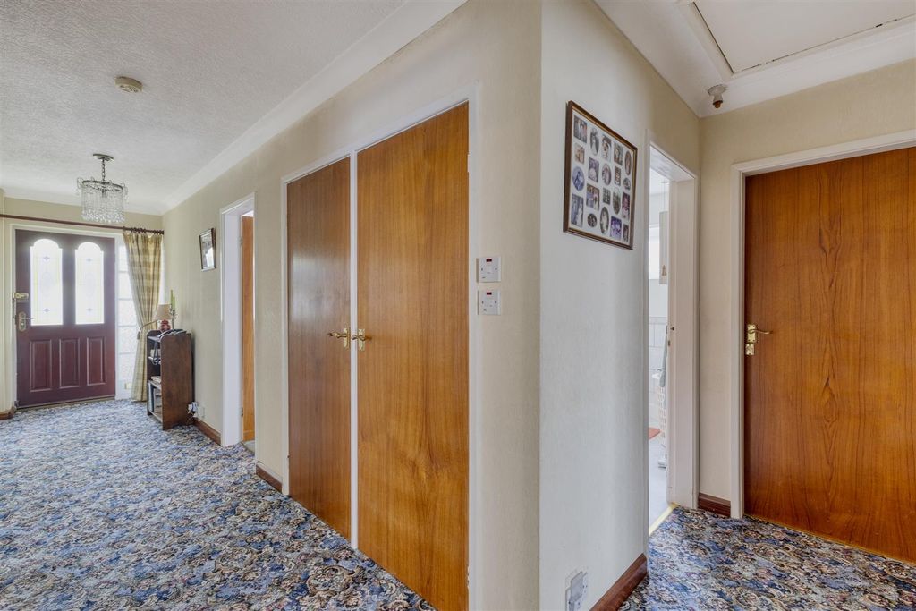 Additional image 20 of 3 bed detached bungalow for saleColleys Lane, Willaston, Cheshire CW5
