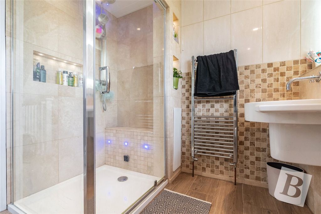 Additional image 17 of 5 bed semi-detached house for saleBrentwood Road, Ongar, Essex CM5