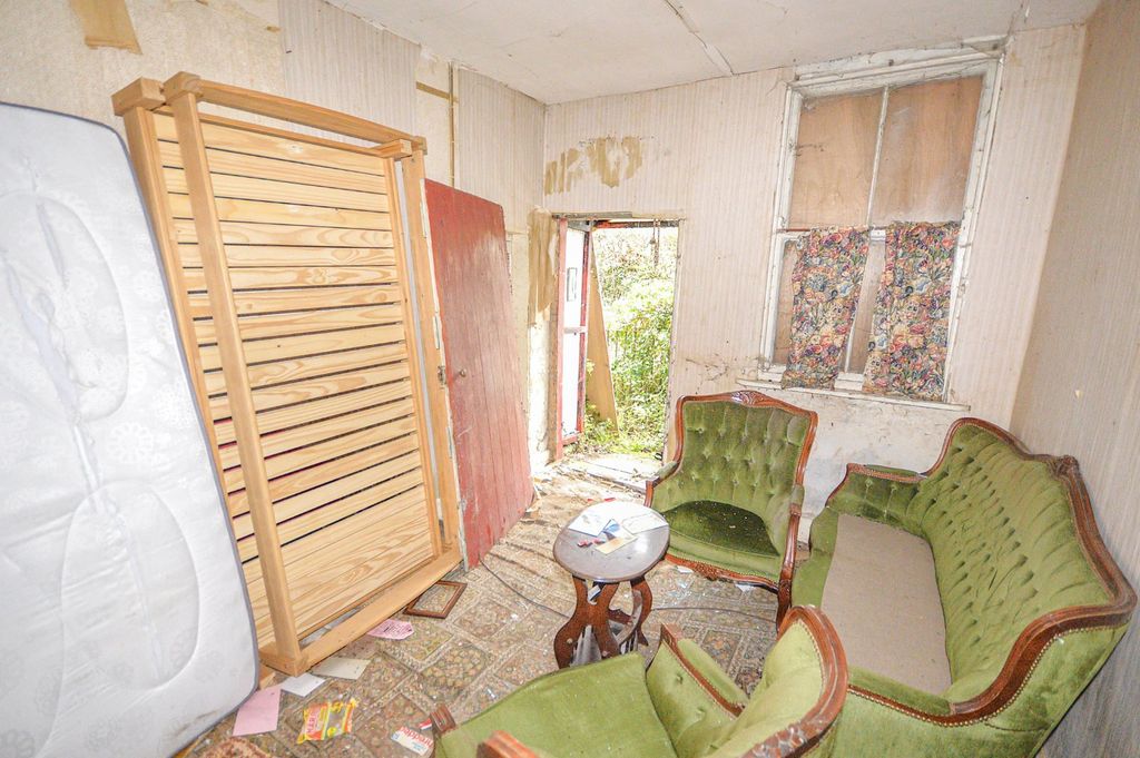 Additional image 3 of 2 bed cottage for saleCyfronydd, Welshpool, Powys SY21