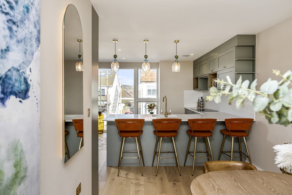 Additional image 6 of 3 bed town house for saleBrighton Road, Lancing BN15