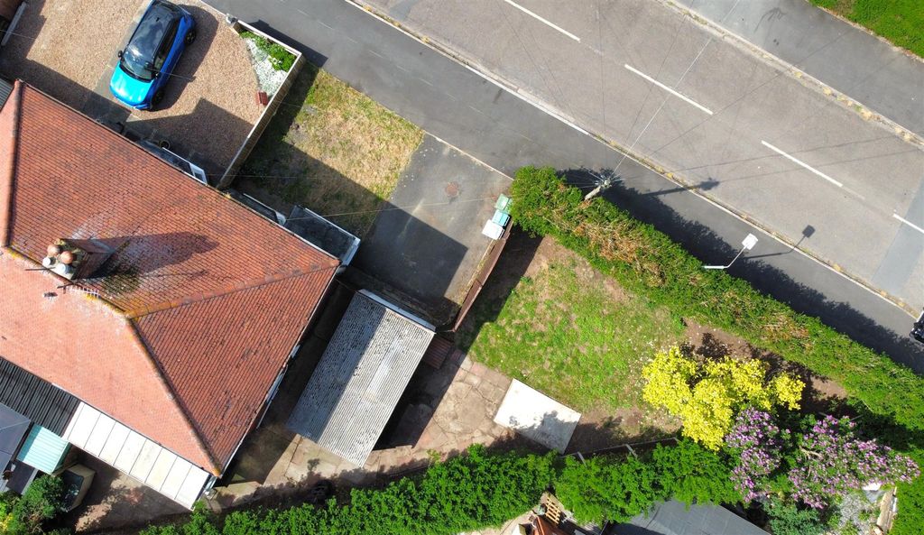 Additional image 16 of 3 bed semi-detached house for saleCranmer Road, Newark NG24