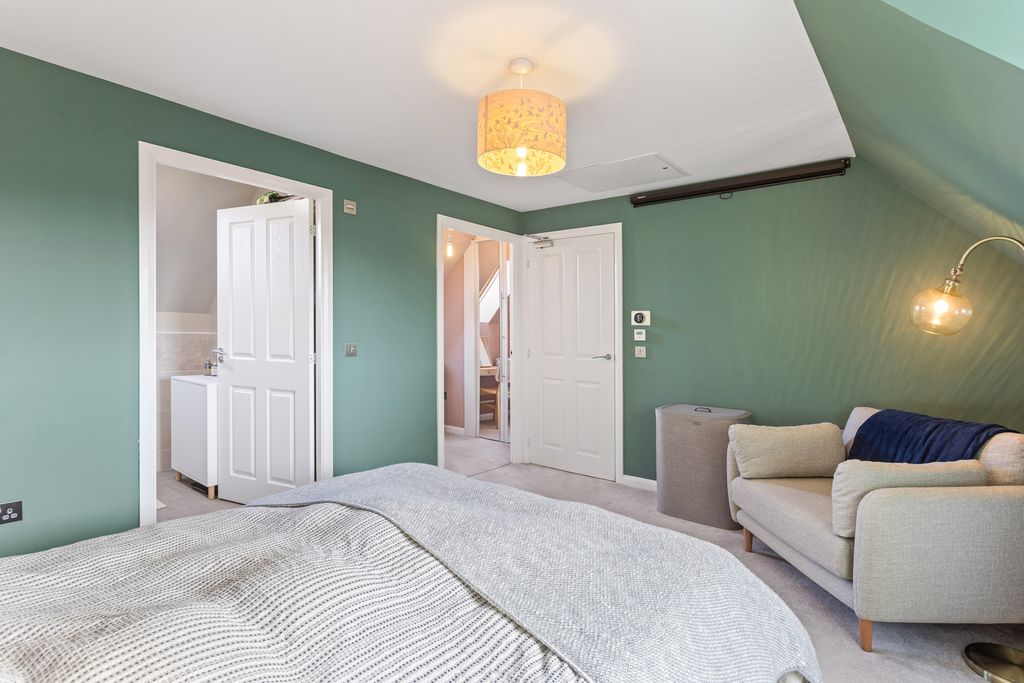 Additional image 16 of 4 bed town house for sale15 Bonaille Drive, Bilston EH25