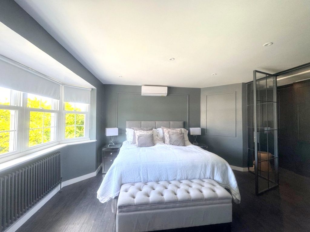 Additional image 23 of 4 bed link detached house for saleHollington Crescent, New Malden KT3