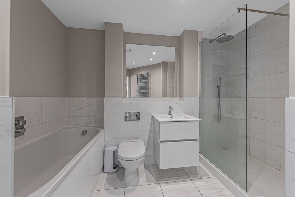 Additional image 11 of 2 bed flat for saleConquerors Way, Northampton NN5
