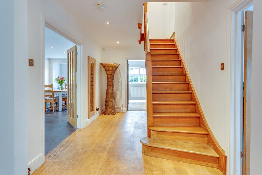 Additional image 5 of 4 bed detached house for saleHenley Road, Marlow, Buckinghamshire SL7