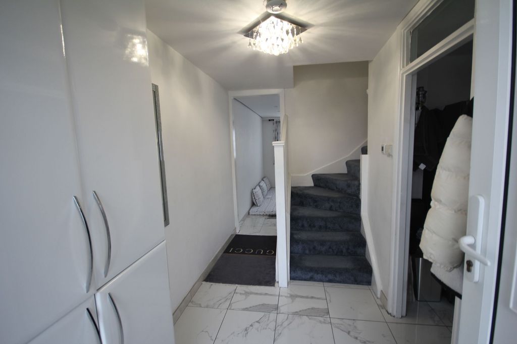 Additional image 3 of 2 bed flat for saleAcademy Gardens, Northolt UB5