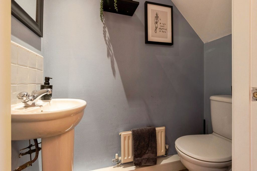 Additional image 7 of 5 bed detached house for saleGleneagles Drive, West Yorkshire WF6