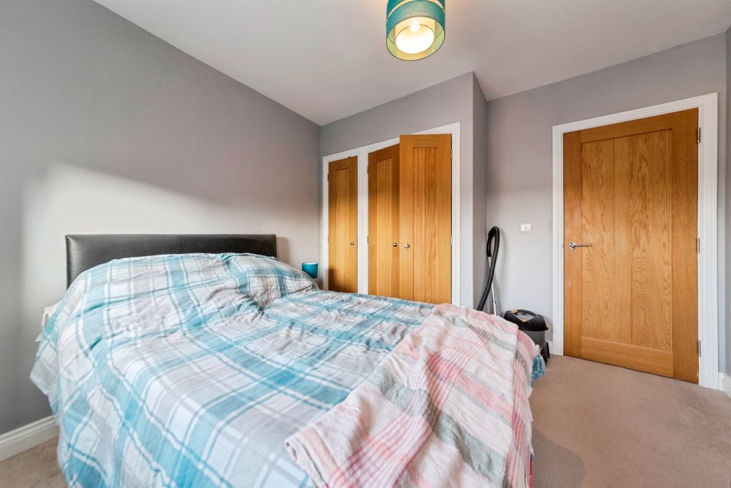 Additional image 10 of 2 bed flat for saleMill Gate, Newark NG24