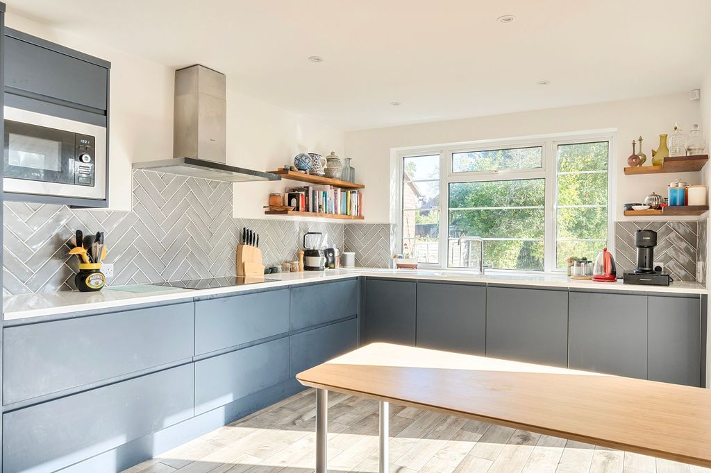 Additional image 23 of 4 bed semi-detached house for saleWest Farm Close, Ashtead KT21