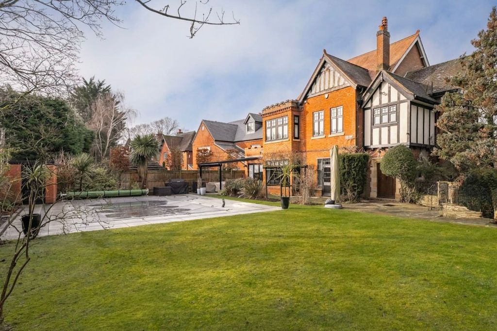 5 bed detached house for saleNewmarket Road, Norwich NR4