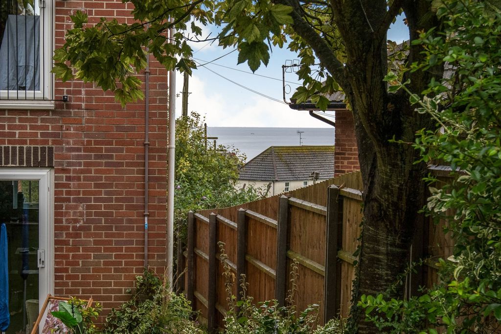 Additional image 13 of 2 bed flat for saleAnning Road, Lyme Regis DT7