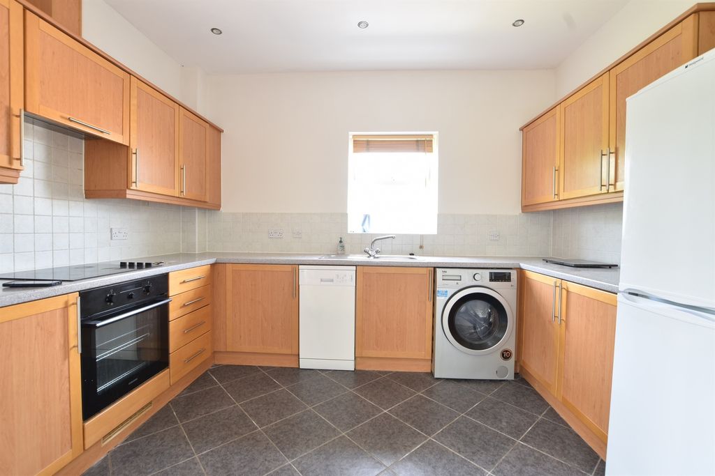2 bed flat for saleStanbridge Road, Leighton Buzzard LU7 photo 4